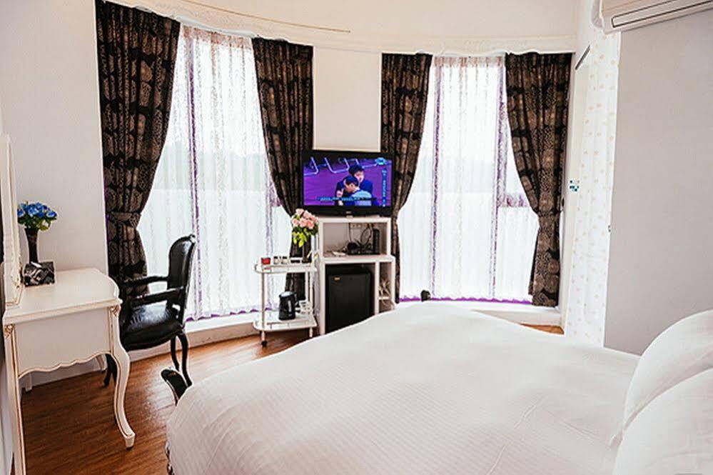 Dufa Luxury Manor Bed & Breakfast Hengchun Exterior photo